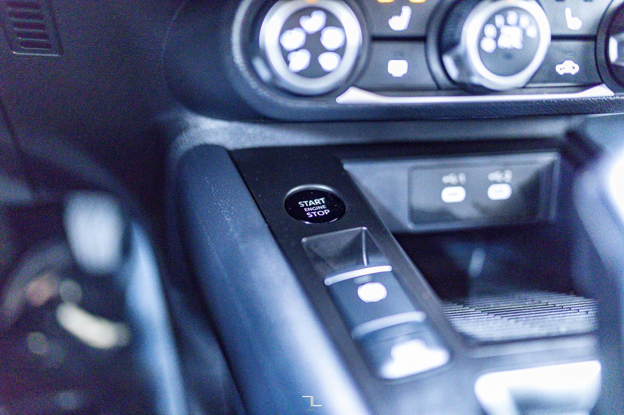 2025 Nissan Kicks AWD S BCam Red Deer AB