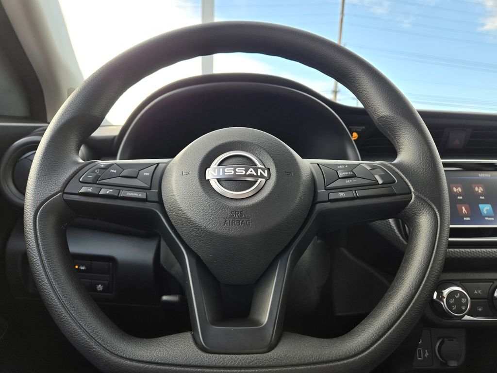 2025 Nissan Kicks Play S Folsom CA