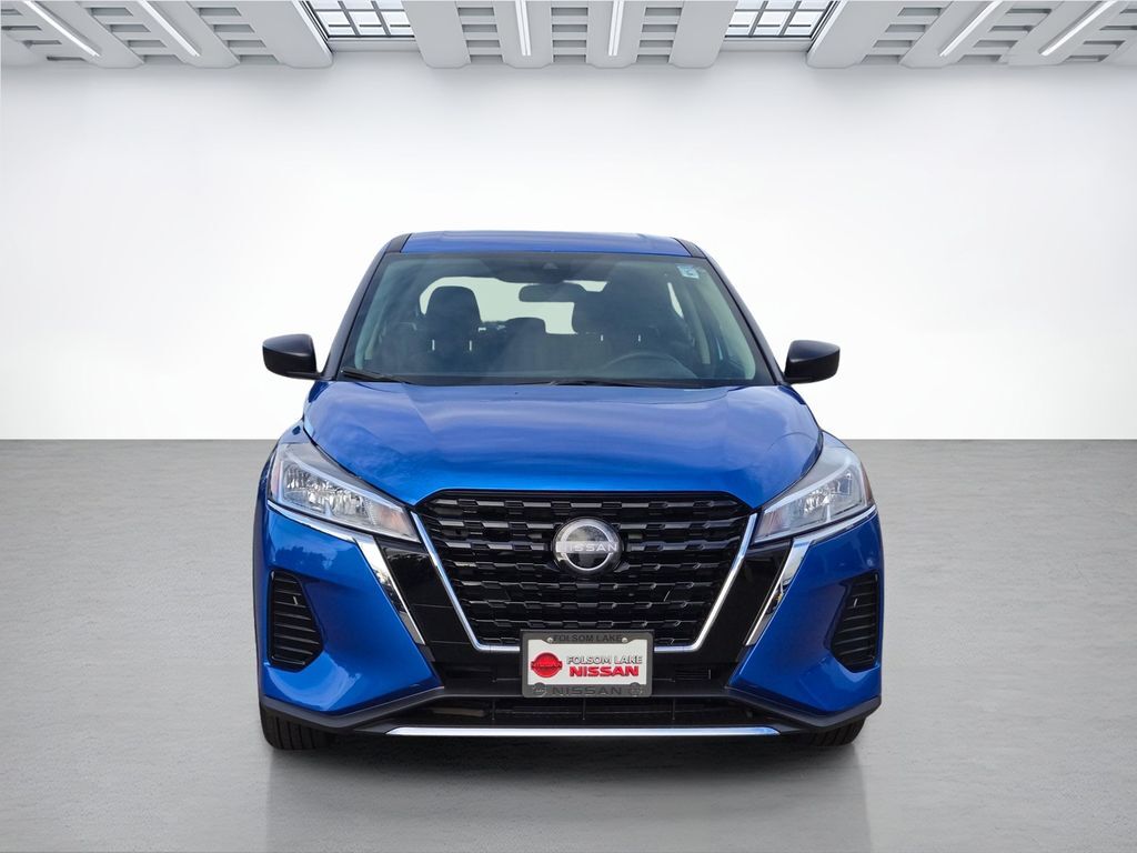 2025 Nissan Kicks Play S