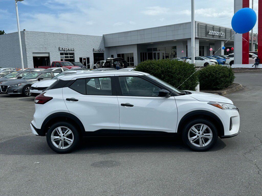 2025 Nissan Kicks Play S Johnson City TN
