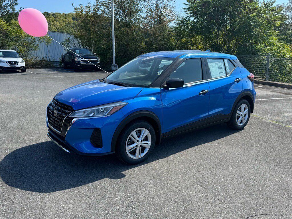 2025 Nissan Kicks Play S Johnson City TN