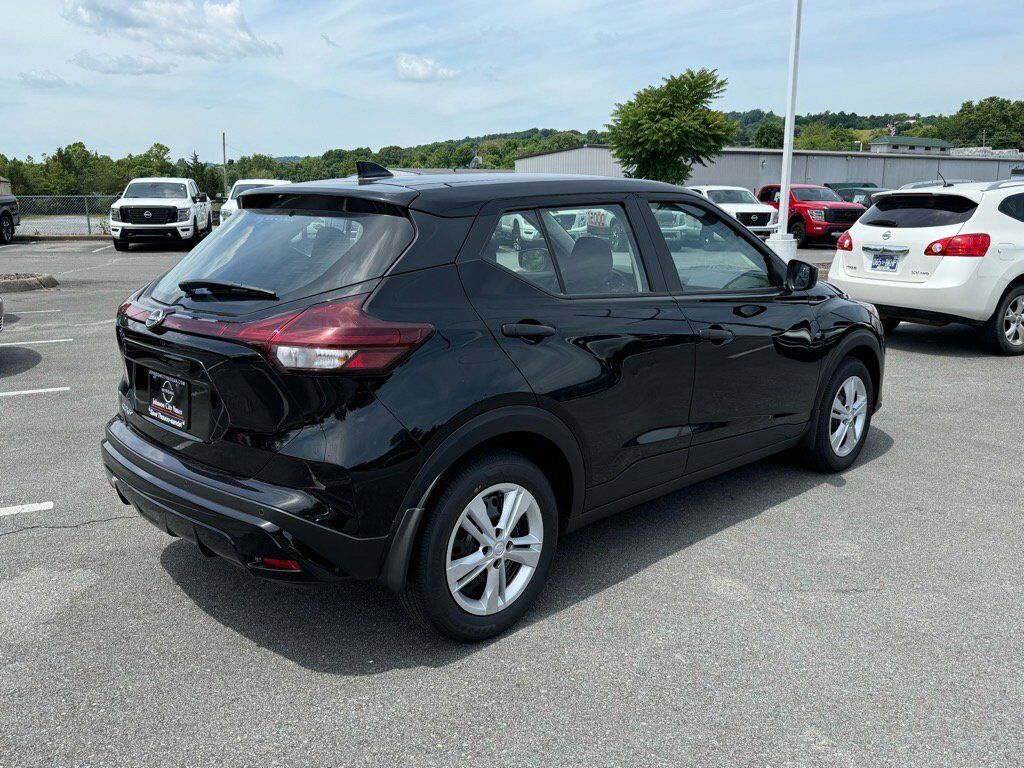 2025 Nissan Kicks Play S Johnson City TN
