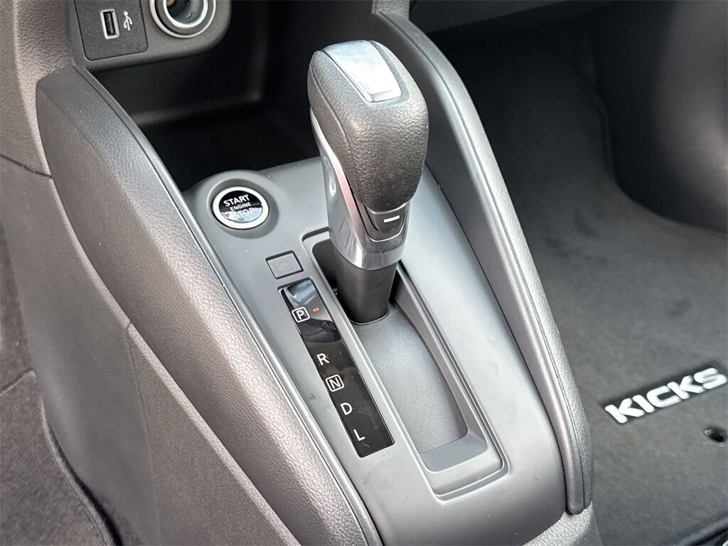 2025 Nissan Kicks Play S Kennesaw GA