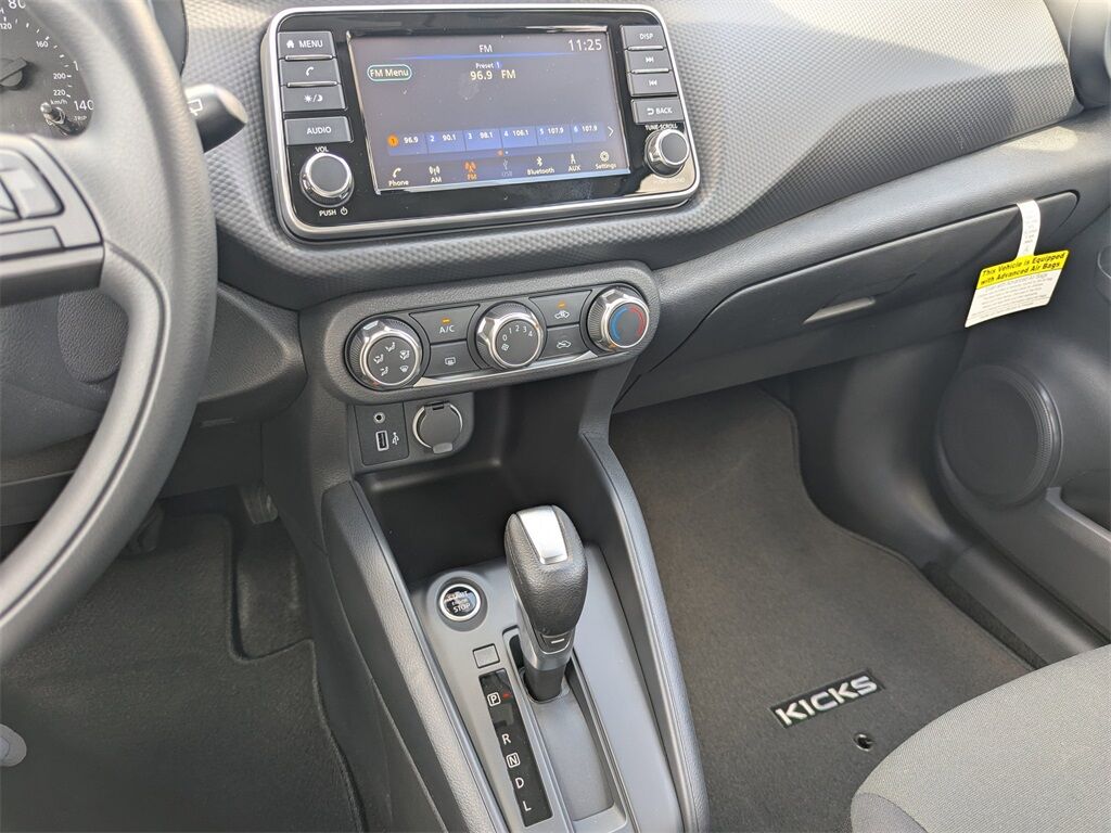 2025 Nissan Kicks Play S Kennesaw GA