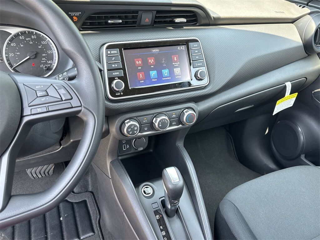 2025 Nissan Kicks Play S Kennesaw GA