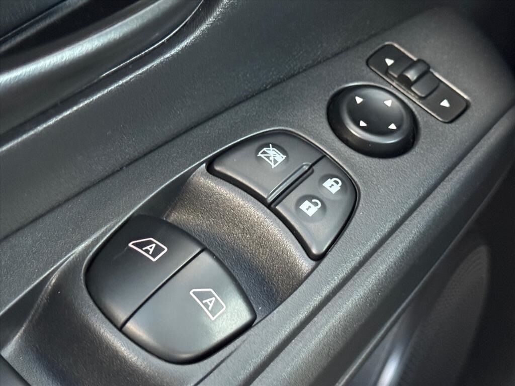 2025 Nissan Kicks Play S Morristown TN