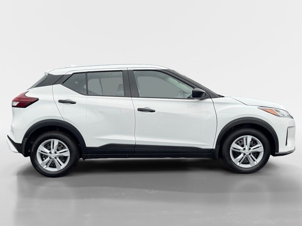 2025 Nissan Kicks Play S Morristown TN