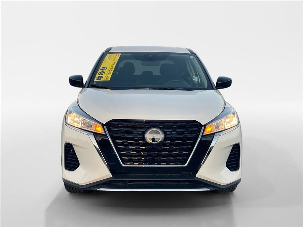 2025 Nissan Kicks Play S Oak Ridge TN