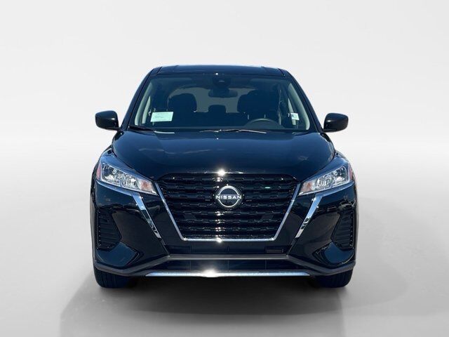 2025 Nissan Kicks Play S Oak Ridge TN