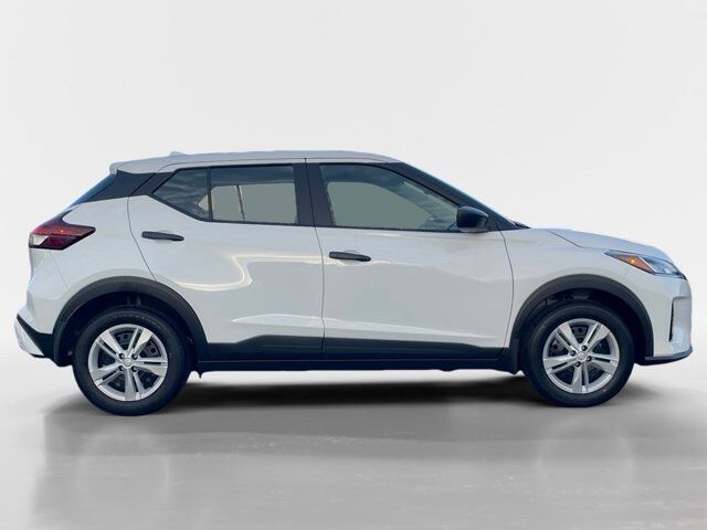 2025 Nissan Kicks Play S Oak Ridge TN