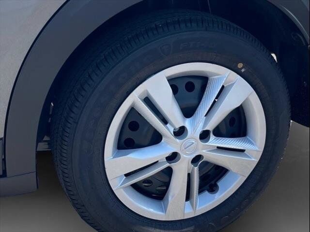 2025 Nissan Kicks Play S Oak Ridge TN