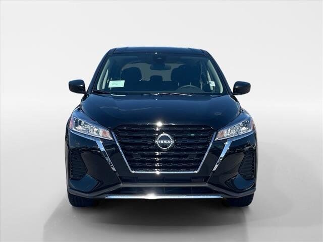 2025 Nissan Kicks Play S Oak Ridge TN