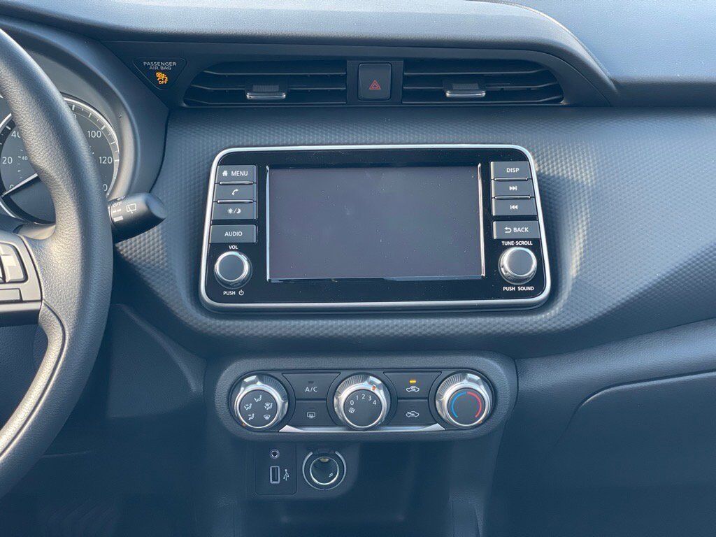 2025 Nissan Kicks Play S Oak Ridge TN