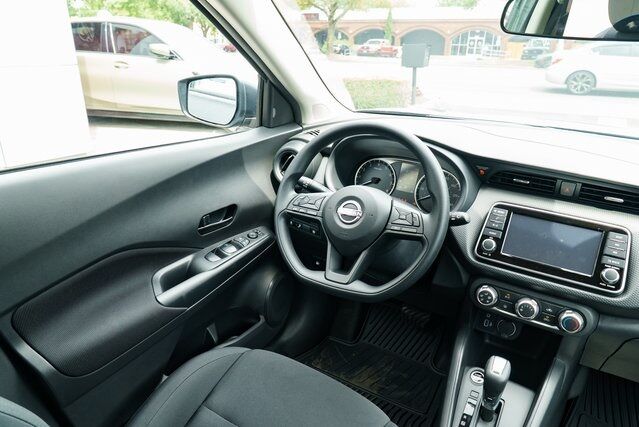 2025 Nissan Kicks Play S Beaverton OR