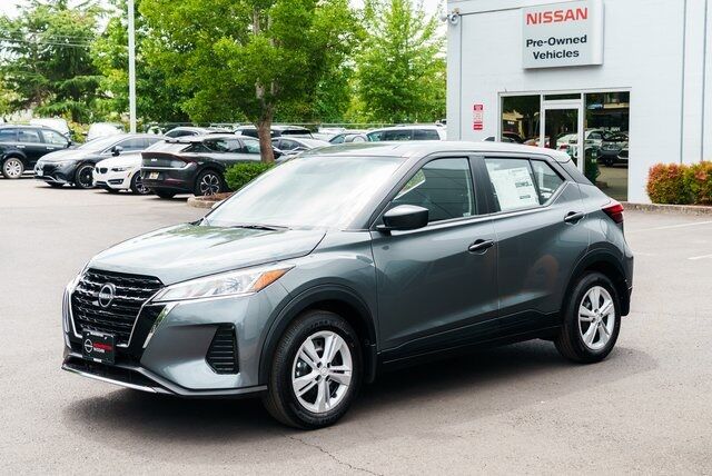 2025 Nissan Kicks Play S Beaverton OR