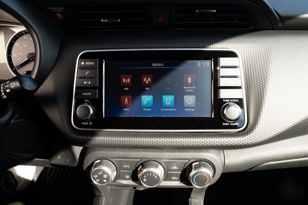 2025 Nissan Kicks Play S Beaverton OR