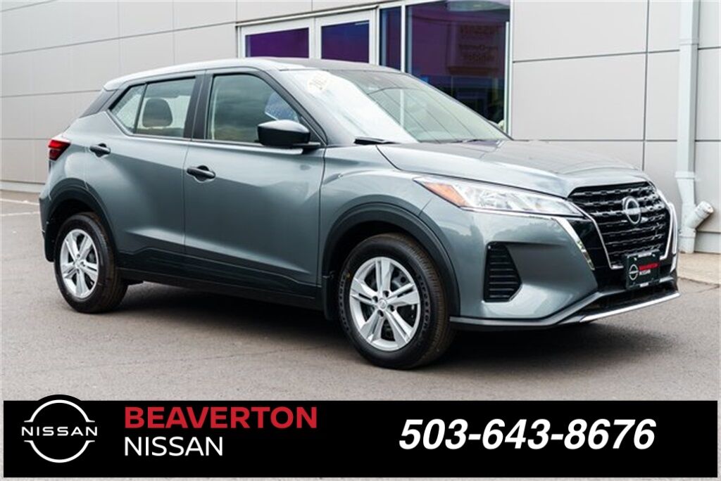 2025 Nissan Kicks Play S