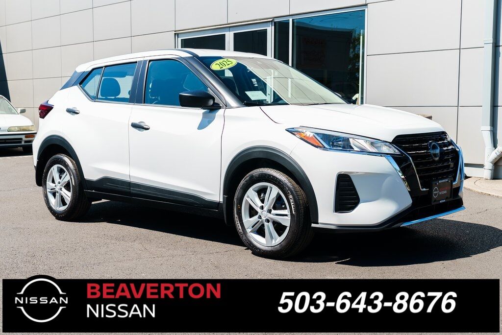 2025 Nissan Kicks Play S