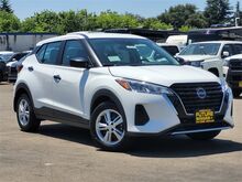 2025_Nissan_Kicks Play_S_ Roseville CA