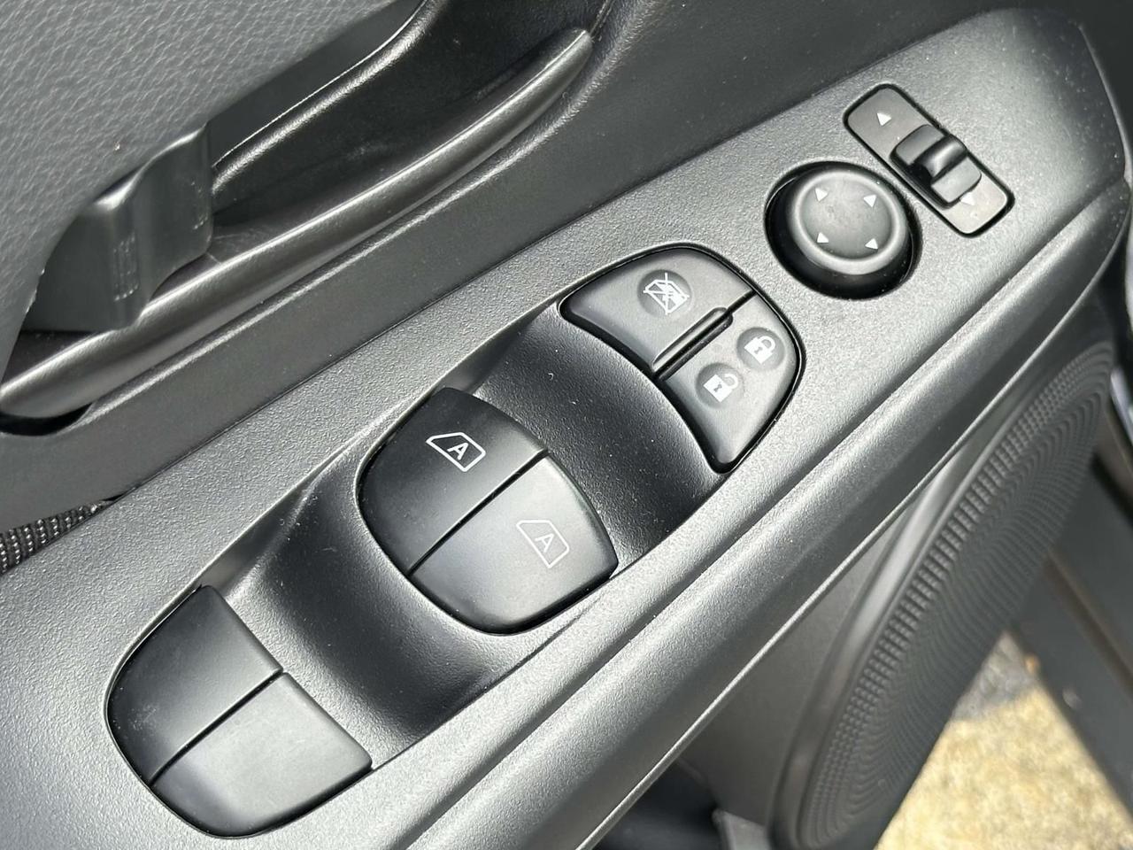 2025 Nissan Kicks Play S Alexandria VA