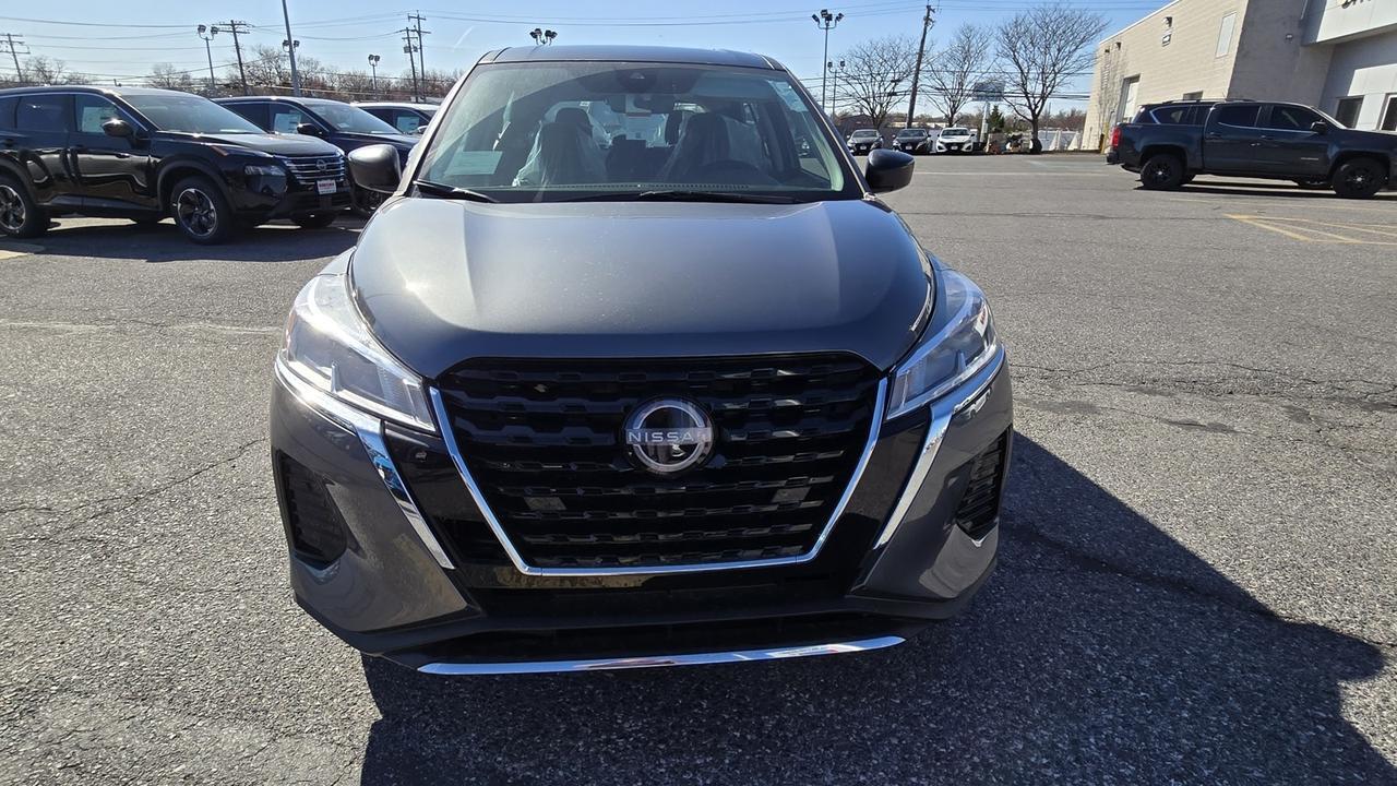 2025 Nissan Kicks Play S Glen Burnie MD