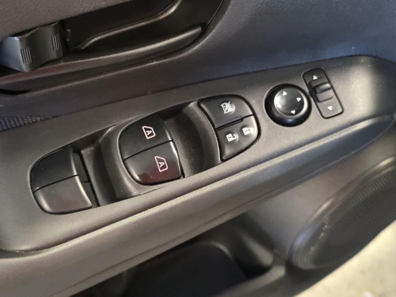 2025 Nissan Kicks Play S Glen Burnie MD