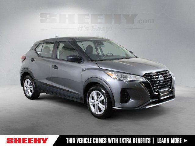 2025 Nissan Kicks Play