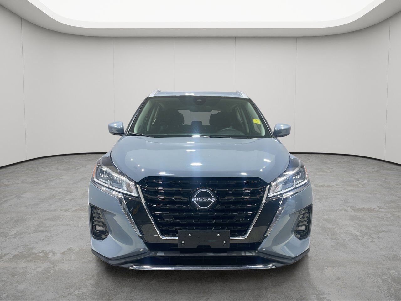 2025 Nissan Kicks Play SV