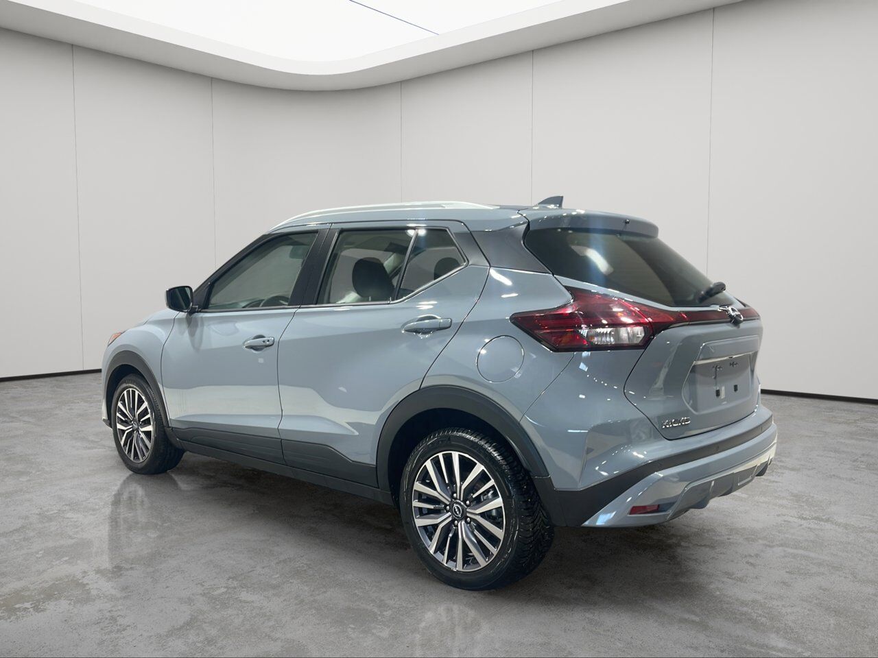 2025 Nissan Kicks Play SV Sherwood Park AB