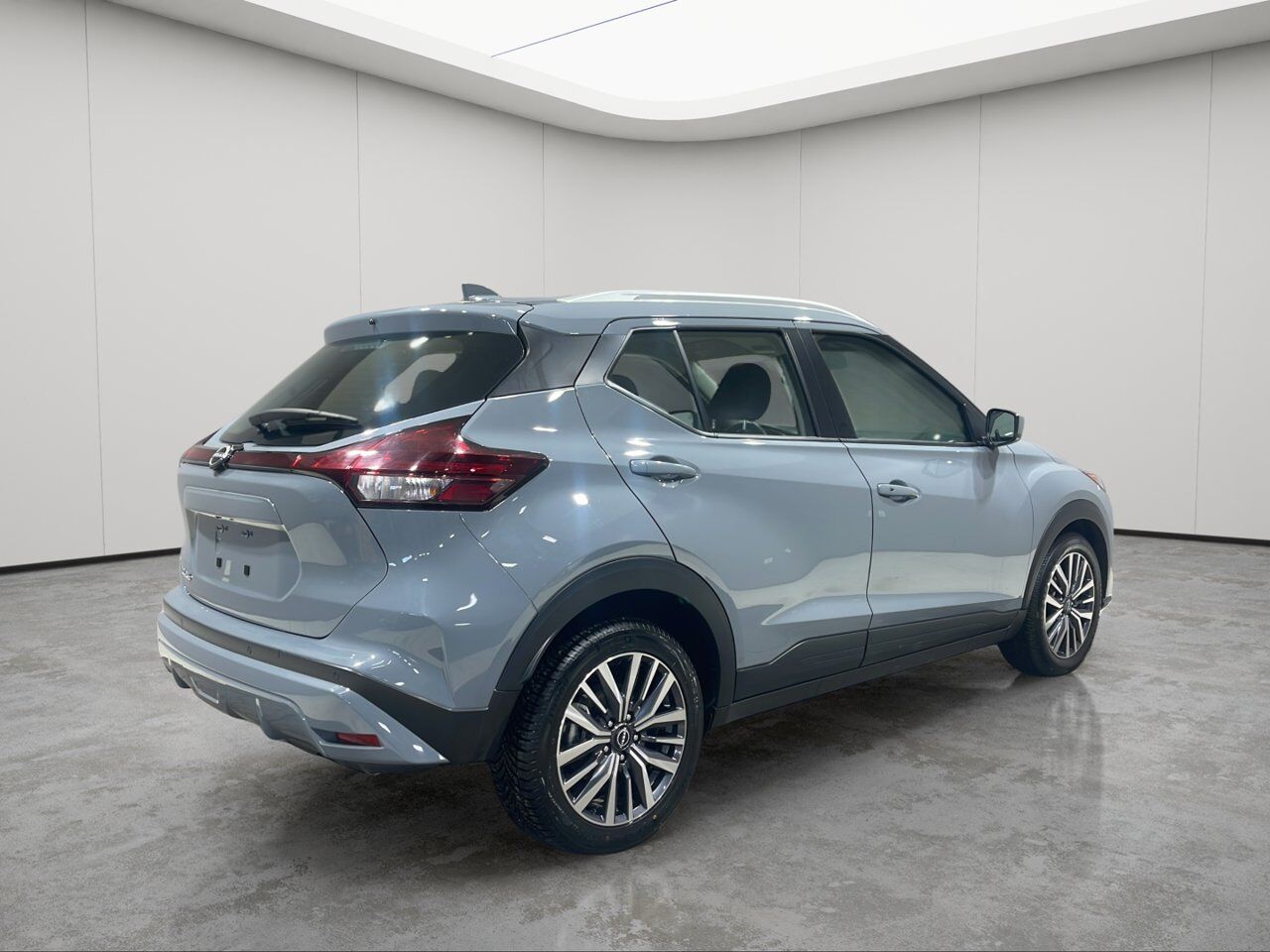 2025 Nissan Kicks Play SV Sherwood Park AB