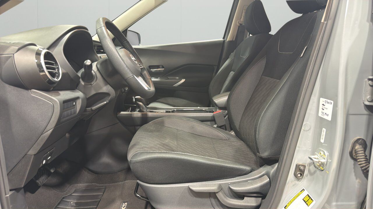 2025 Nissan Kicks Play SV Sherwood Park AB