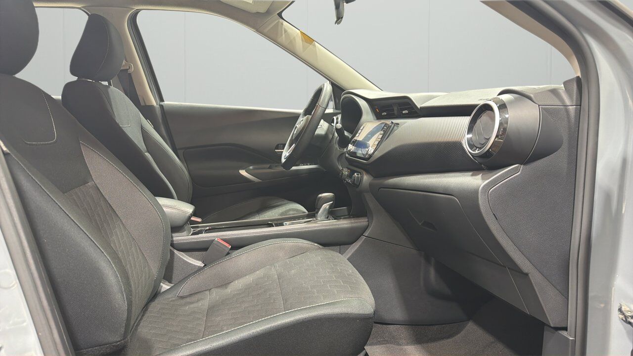 2025 Nissan Kicks Play SV Sherwood Park AB