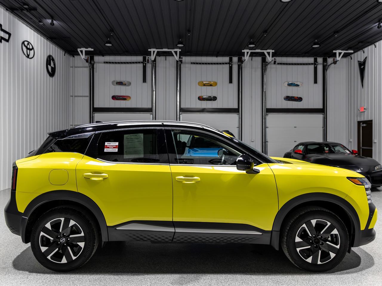 2025 Nissan Kicks SR AWD Cranberry PA