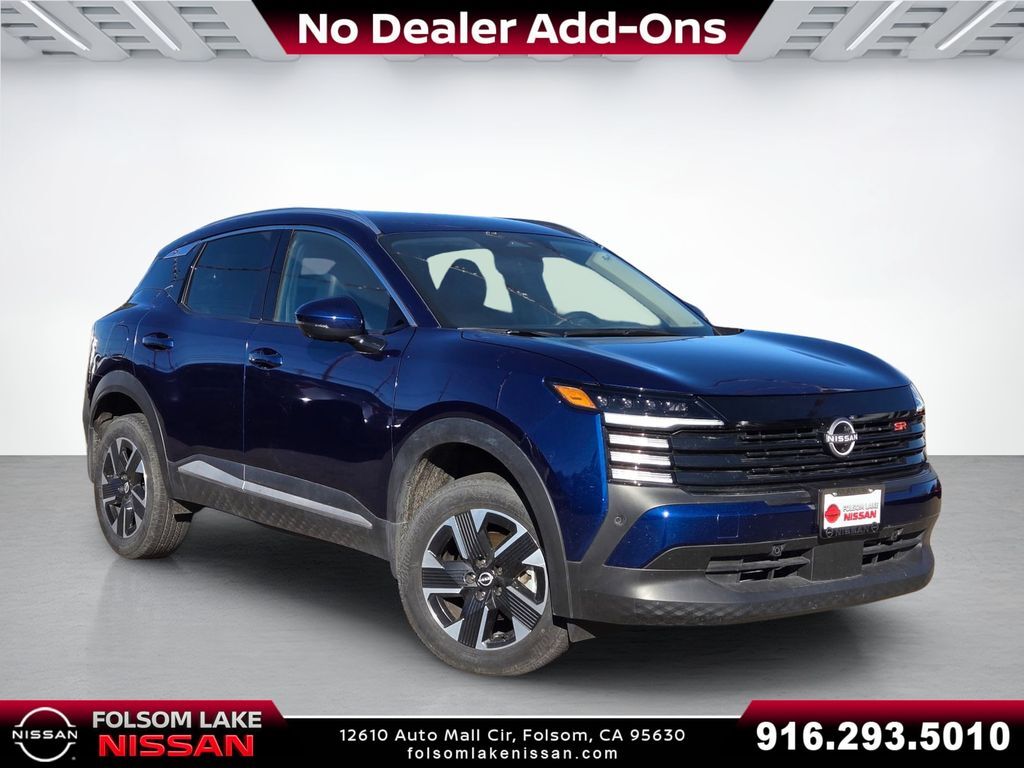 2025 Nissan Kicks SR