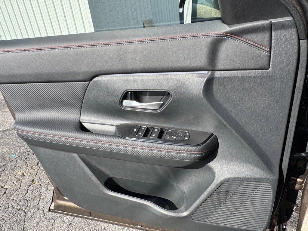 2025 Nissan Kicks SR Johnson City TN