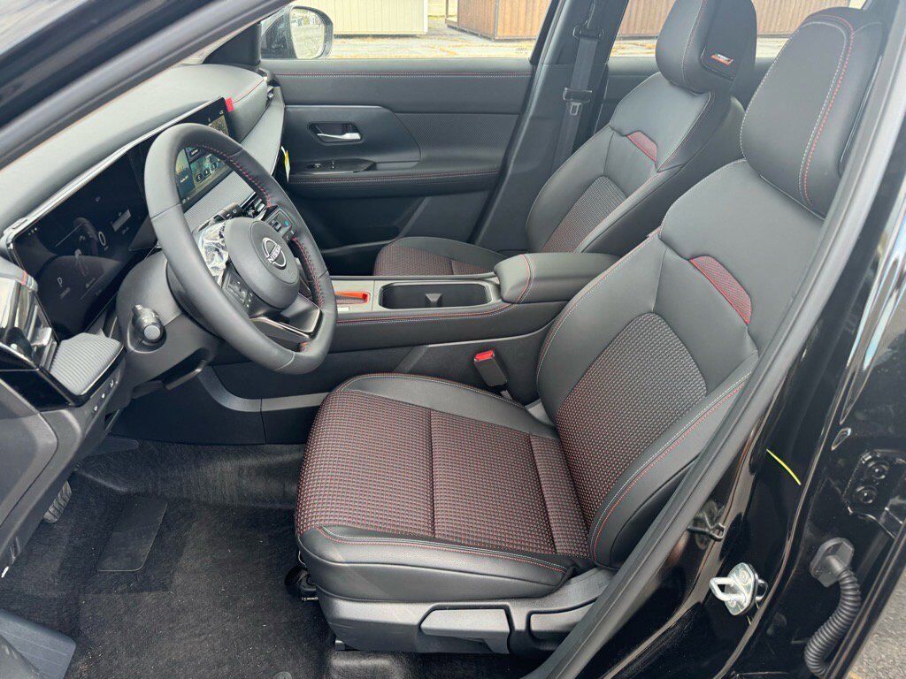 2025 Nissan Kicks SR Johnson City TN