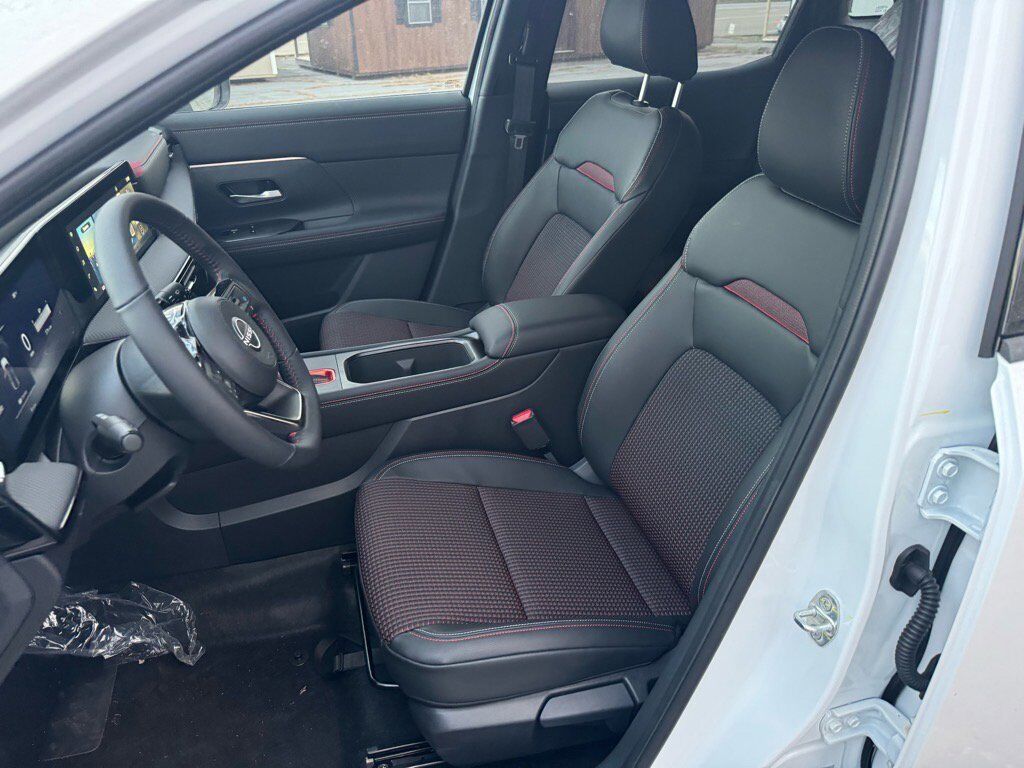 2025 Nissan Kicks SR Johnson City TN