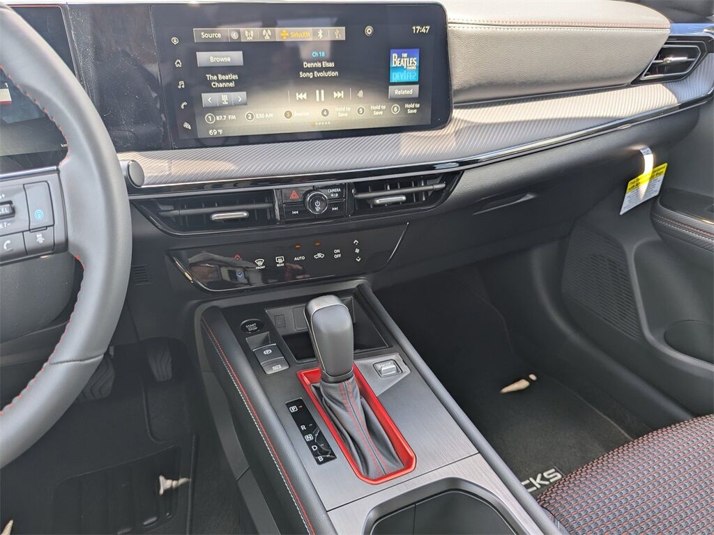 2025 Nissan Kicks SR Kennesaw GA