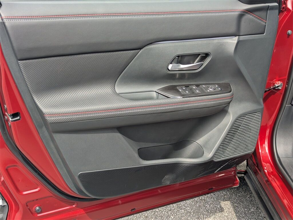 2025 Nissan Kicks SR Kennesaw GA
