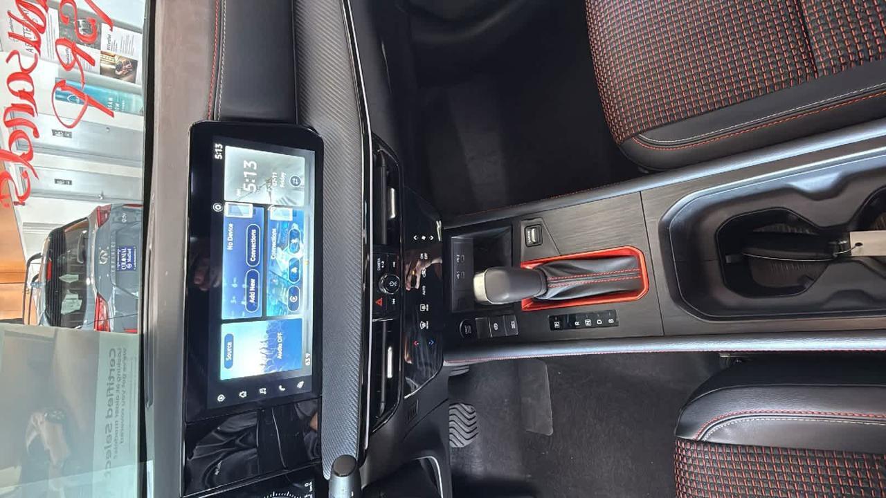 2025 Nissan Kicks SR Medford MA