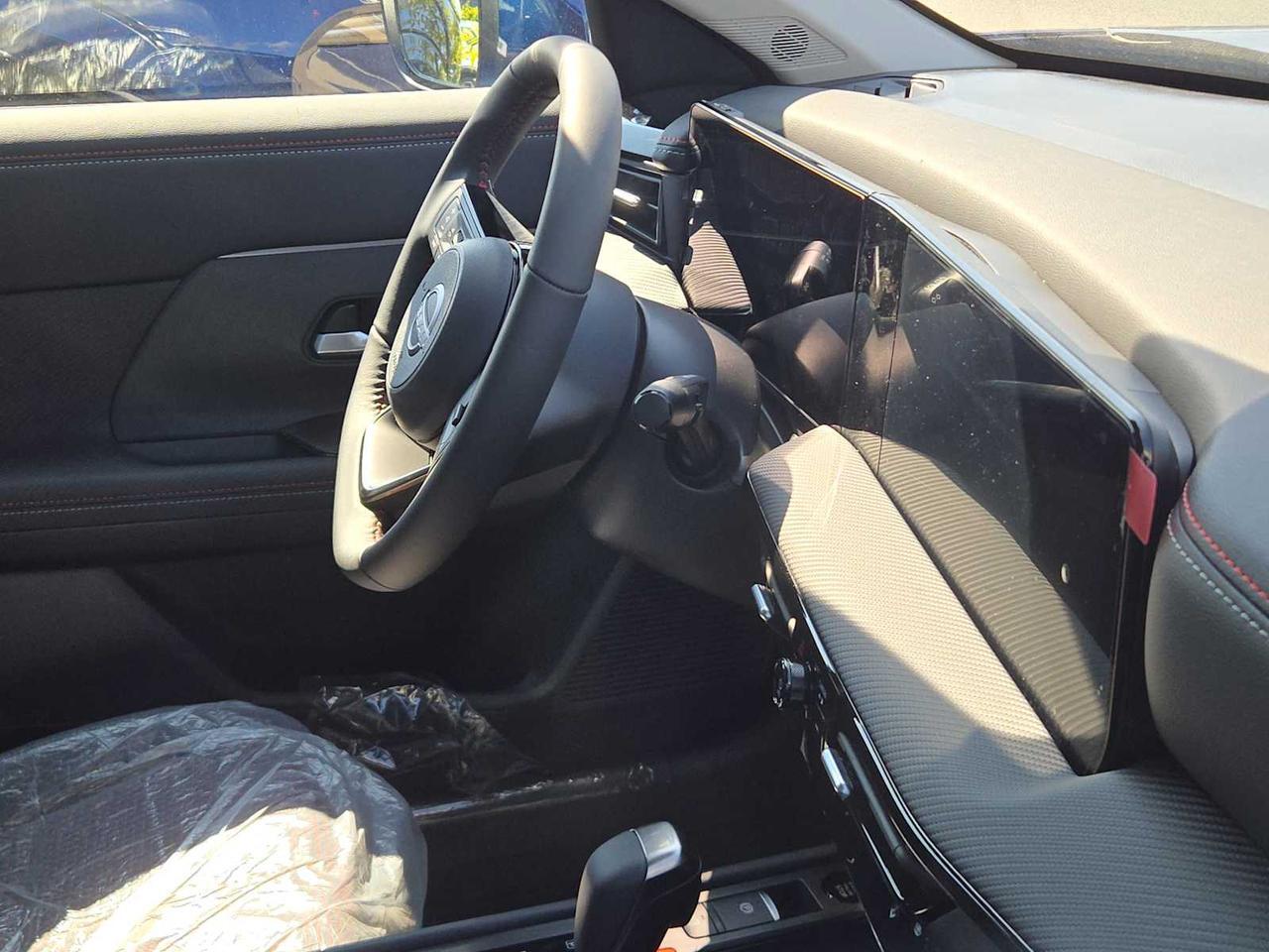 2025 Nissan Kicks SR Medford MA