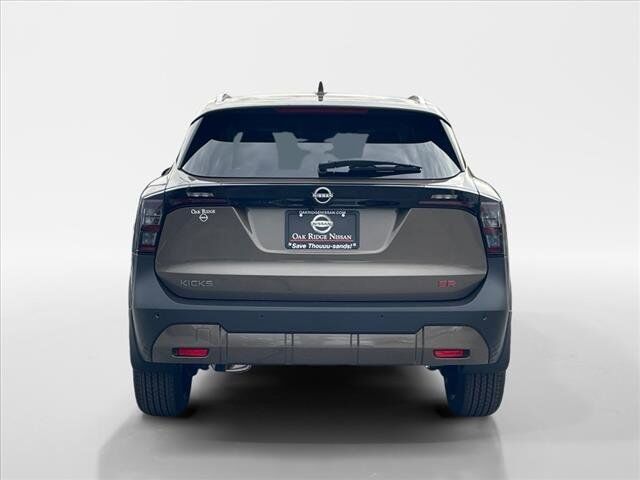 2025 Nissan Kicks SR Oak Ridge TN