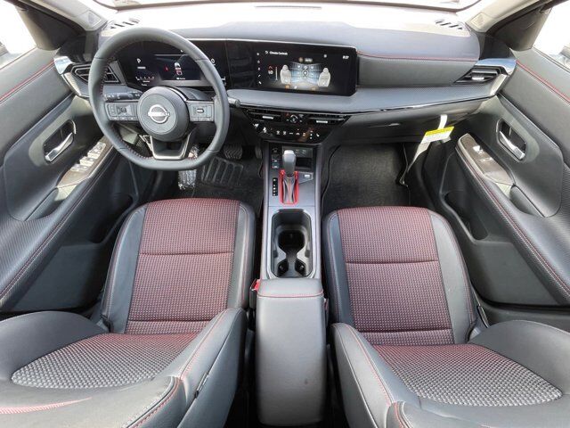 2025 Nissan Kicks SR Oak Ridge TN
