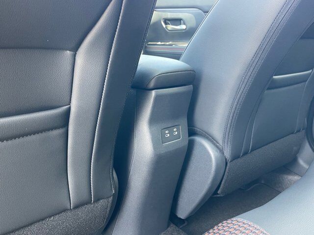2025 Nissan Kicks SR Oak Ridge TN