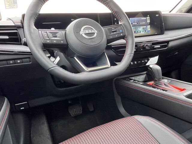 2025 Nissan Kicks SR Oak Ridge TN
