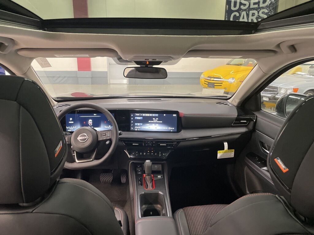 2025 Nissan Kicks SR PRM AWD Duluth MN