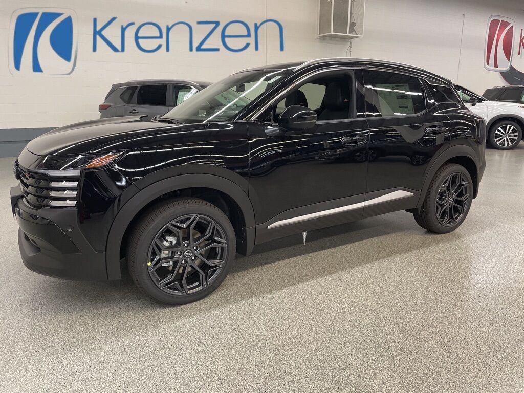 2025 Nissan Kicks SR PRM AWD