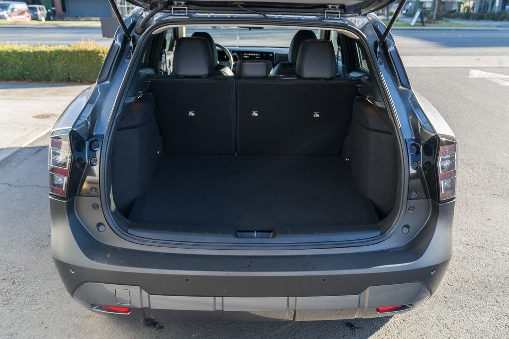 2025 Nissan Kicks SR Beaverton OR