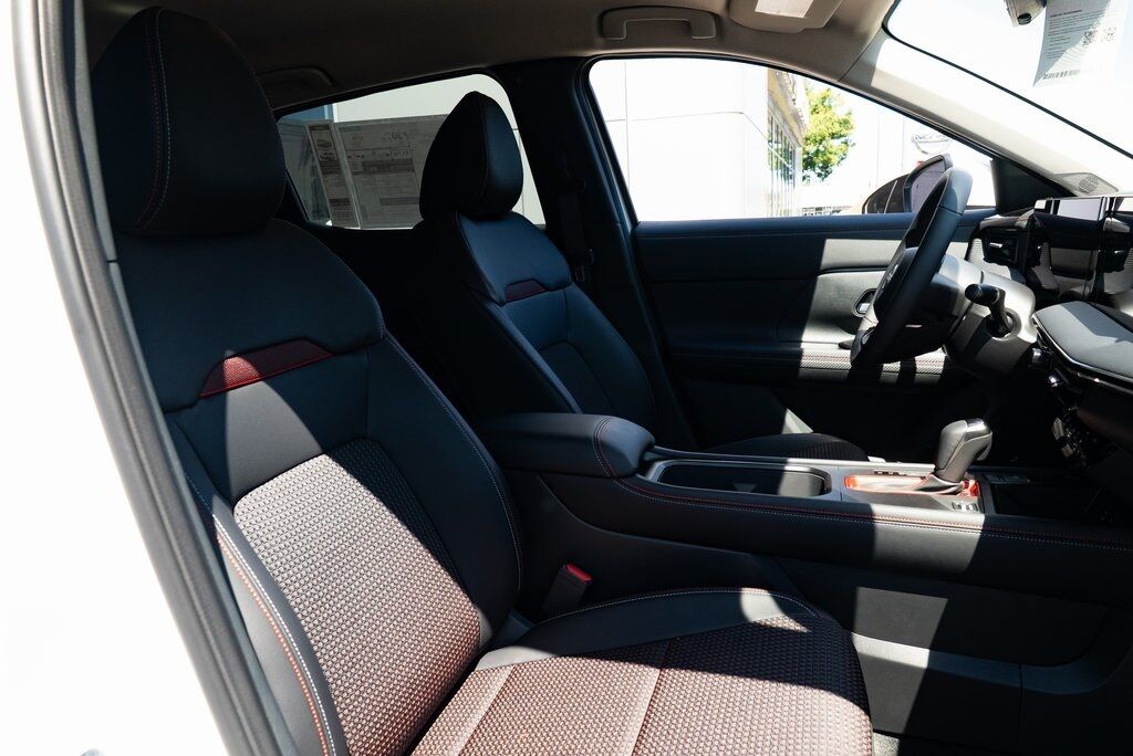 2025 Nissan Kicks SR Beaverton OR