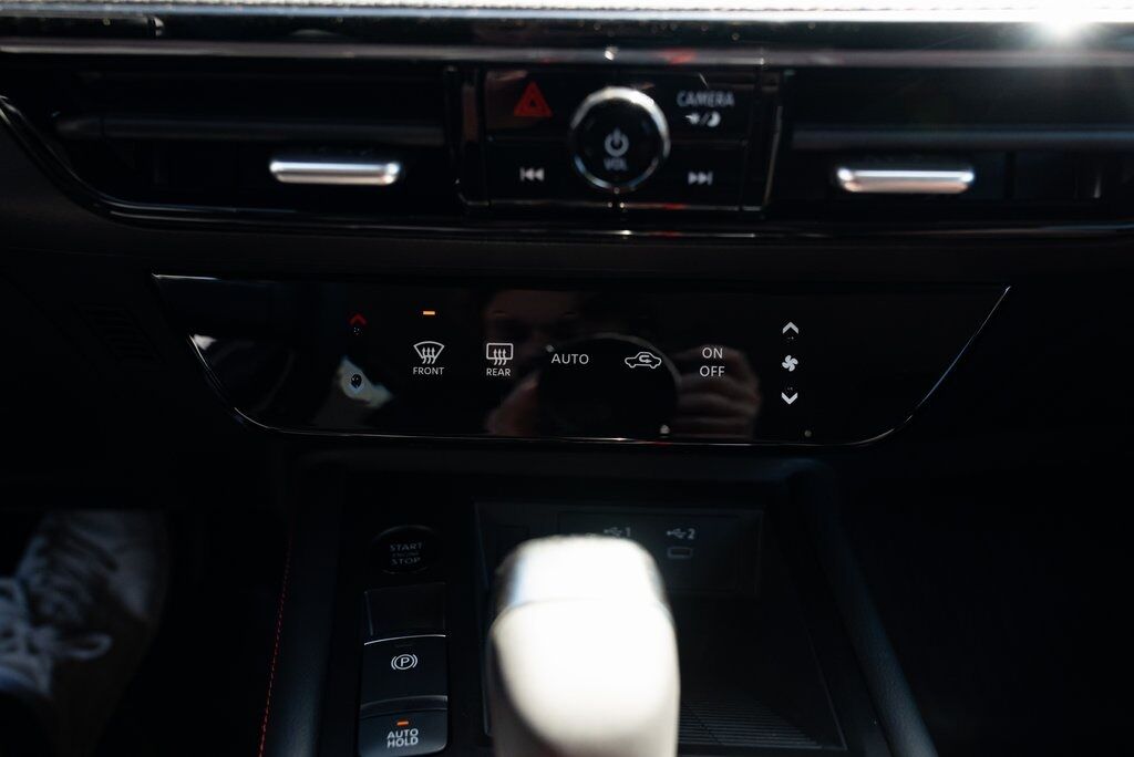 2025 Nissan Kicks SR Beaverton OR